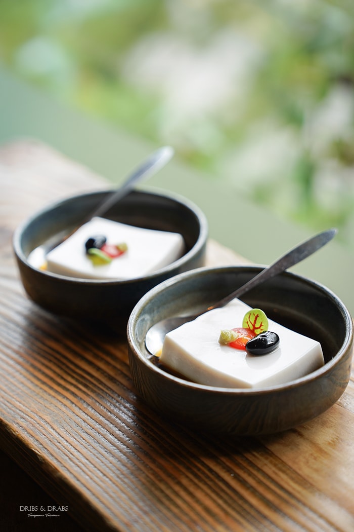 桃園龍潭素食無菜單料理「入木三分」綠意溫暖木質空間裡有健康美味蔬食料理/讓人耳目一新的素食餐廳 - 第22張圖 桃園龍潭素食無菜單料理「入木三分」綠意溫暖木質空間裡有健康美味蔬食料理/讓人耳目一新的素食餐廳