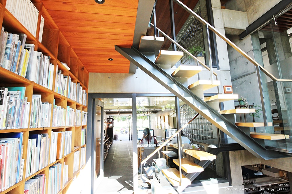 桃園青埔「襲園美術館」富有設計感的清水模藝文空間與圖書館, 預約制 - 第20張圖 桃園青埔「襲園美術館」富有設計感的清水模藝文空間與圖書館, 預約制