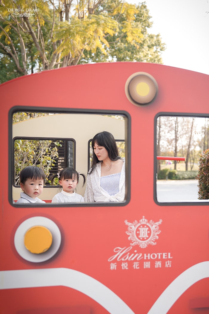 嘉義新悦花園酒店/堪比遊樂場的親子飯店,旋轉木馬,賽車場,小火車,沙坑,一天實在不夠玩