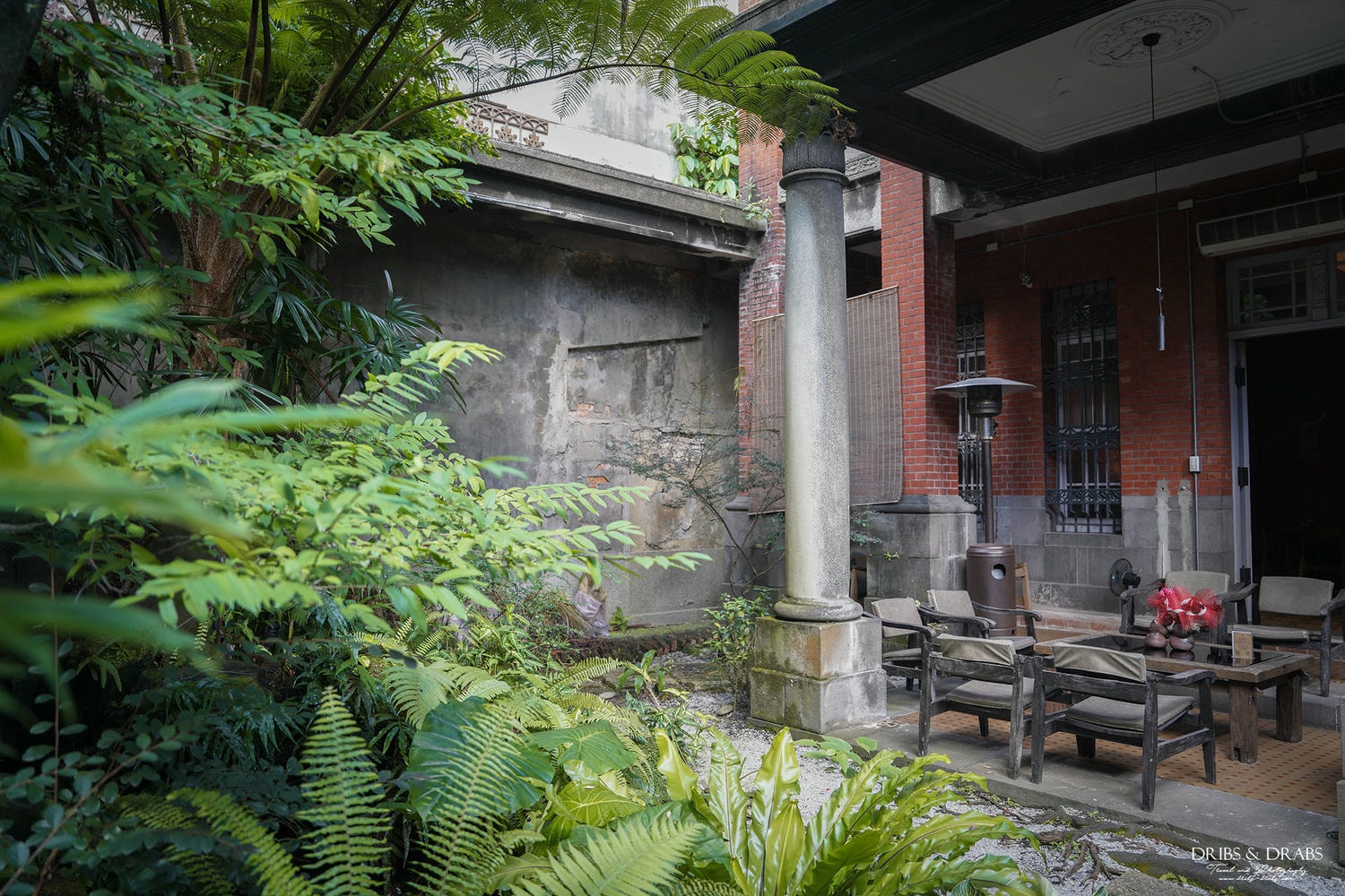 台北大稻埕咖啡廳 AKA Cafe|百年老宅裡的神秘咖啡館, 窺探古代豪宅樣貌 - 第12張圖 台北大稻埕咖啡廳 AKA Cafe|百年老宅裡的神秘咖啡館, 窺探古代豪宅樣貌