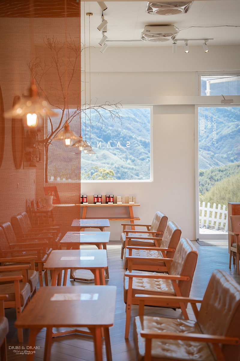 桃園復興「景美山林茶園&山月茶屋」擁有絕美山陵線的茶園景觀餐廳, 以茶為核心的品茗空間