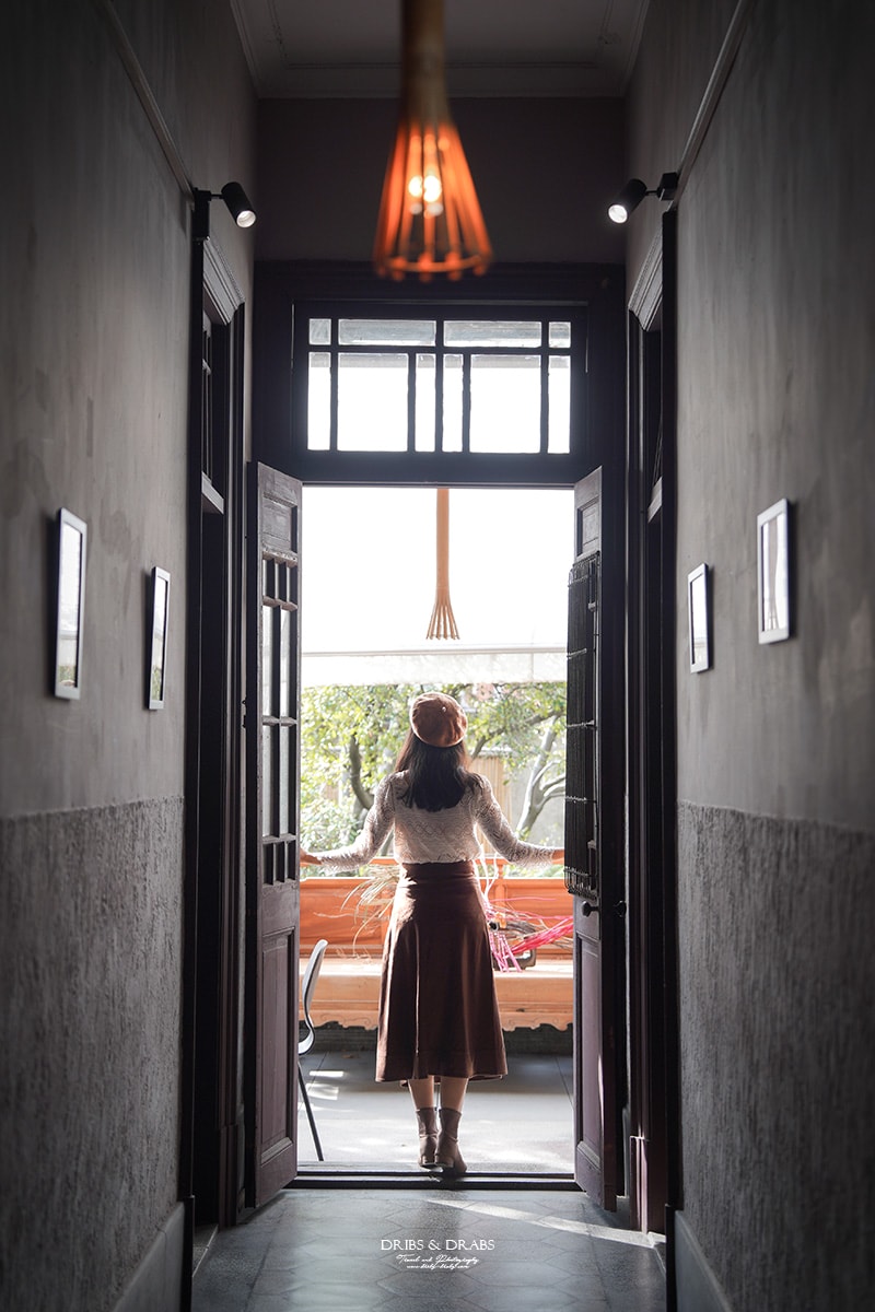 台北大稻埕咖啡廳 AKA Cafe|百年老宅裡的神秘咖啡館, 窺探古代豪宅樣貌 - 第21張圖 台北大稻埕咖啡廳 AKA Cafe|百年老宅裡的神秘咖啡館, 窺探古代豪宅樣貌