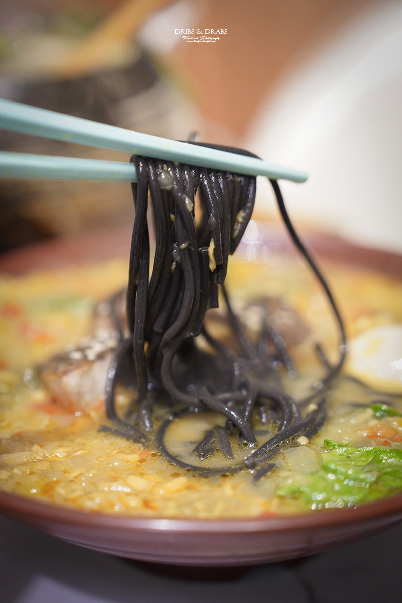 宜蘭礁溪美食「陋室銘神粥府」一位難求的預約制森林老宅餐廳, 浮誇系砂鍋粥與神秘的能量體驗