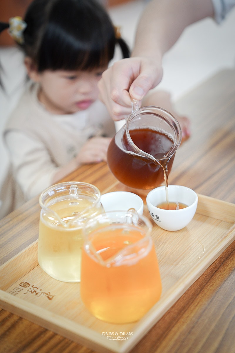宜蘭冬山農遊旅行「星源茶園」有趣的茶文化體驗, 手揉製茶/絹印茶枕DIY/綠茶冰淇淋DIY