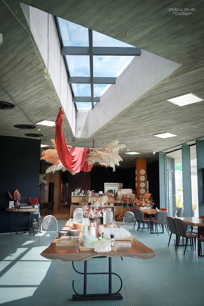 宜蘭壯圍芒草Cafe｜藏身在壯圍沙丘生態園區的寵物友善餐廳, 新美學建築咖啡廳