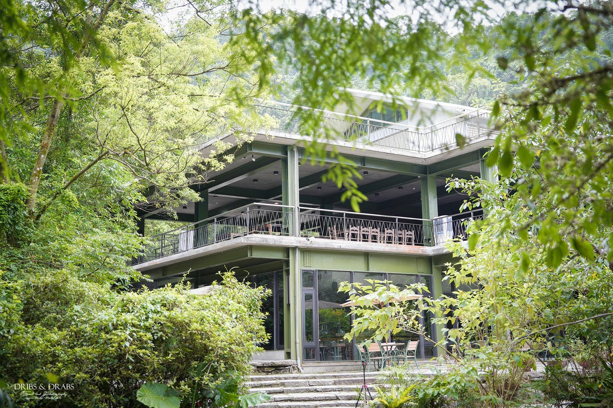 宜蘭冬山「三富休閒農場/紫森林」二訪清水模建築森林民宿, 無蚊生態園區與寵物友善住宿 - 第7張圖 宜蘭冬山「三富休閒農場/紫森林」二訪清水模建築森林民宿, 無蚊生態園區與寵物友善住宿