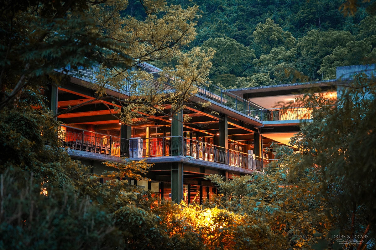 宜蘭冬山「三富休閒農場/紫森林」二訪清水模建築森林民宿, 無蚊生態園區與寵物友善住宿 - 第52張圖 宜蘭冬山「三富休閒農場/紫森林」二訪清水模建築森林民宿, 無蚊生態園區與寵物友善住宿