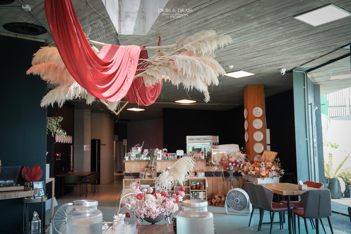 宜蘭壯圍芒草Cafe｜藏身在壯圍沙丘生態園區的寵物友善餐廳, 新美學建築咖啡廳