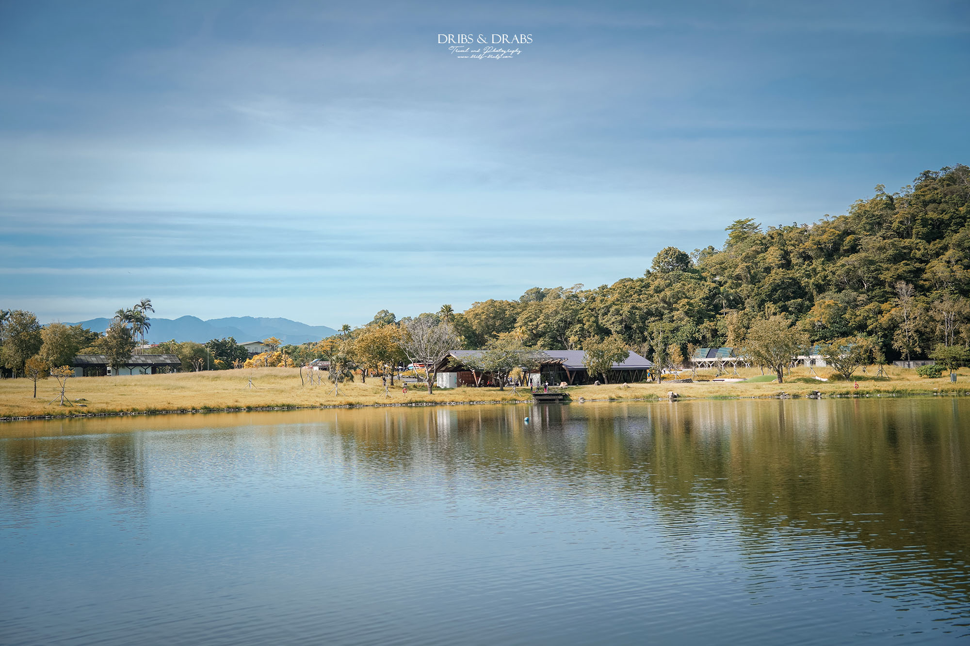 宜蘭礁溪新開幕咖啡館｜Herbelle Tea湖畔茶屋, 湖景玻璃屋與寵物友善咖啡廳