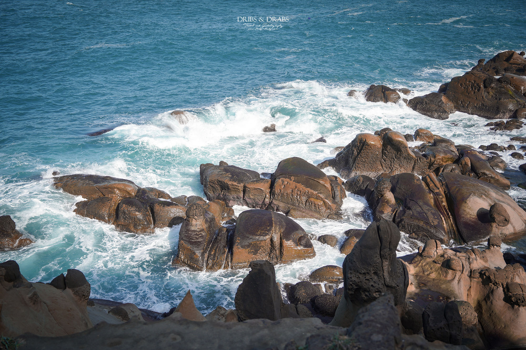 基隆看海景點推薦｜和平島地質公園，鬼斧神工海蝕地形與絕美海景