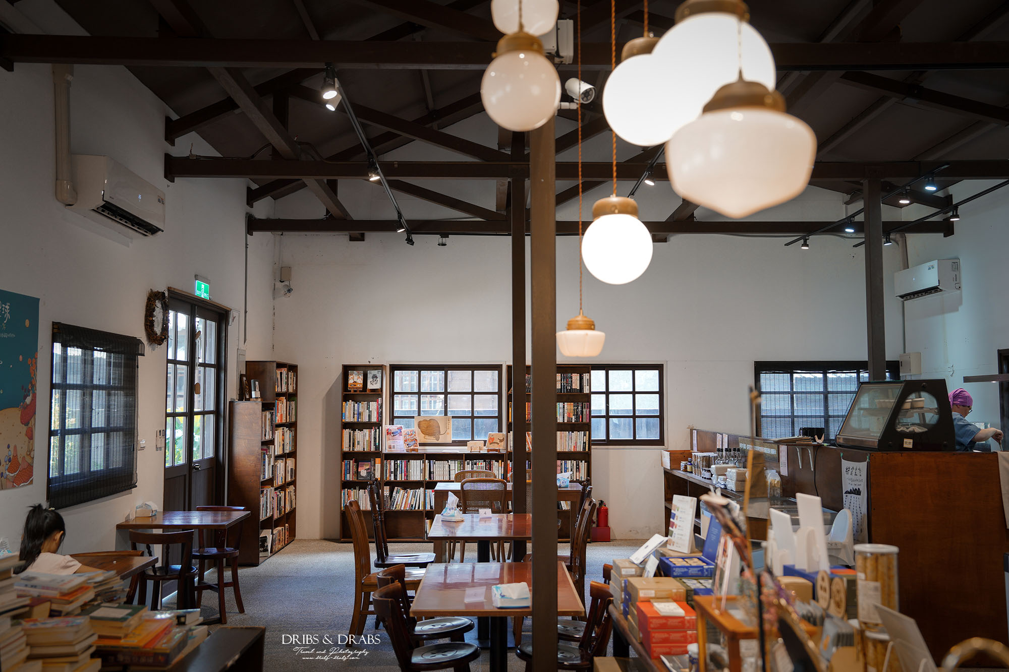 宜蘭羅東新景點｜森本屋書店＆小間書菜餐廳，羅東林業園區百年木屋新開幕