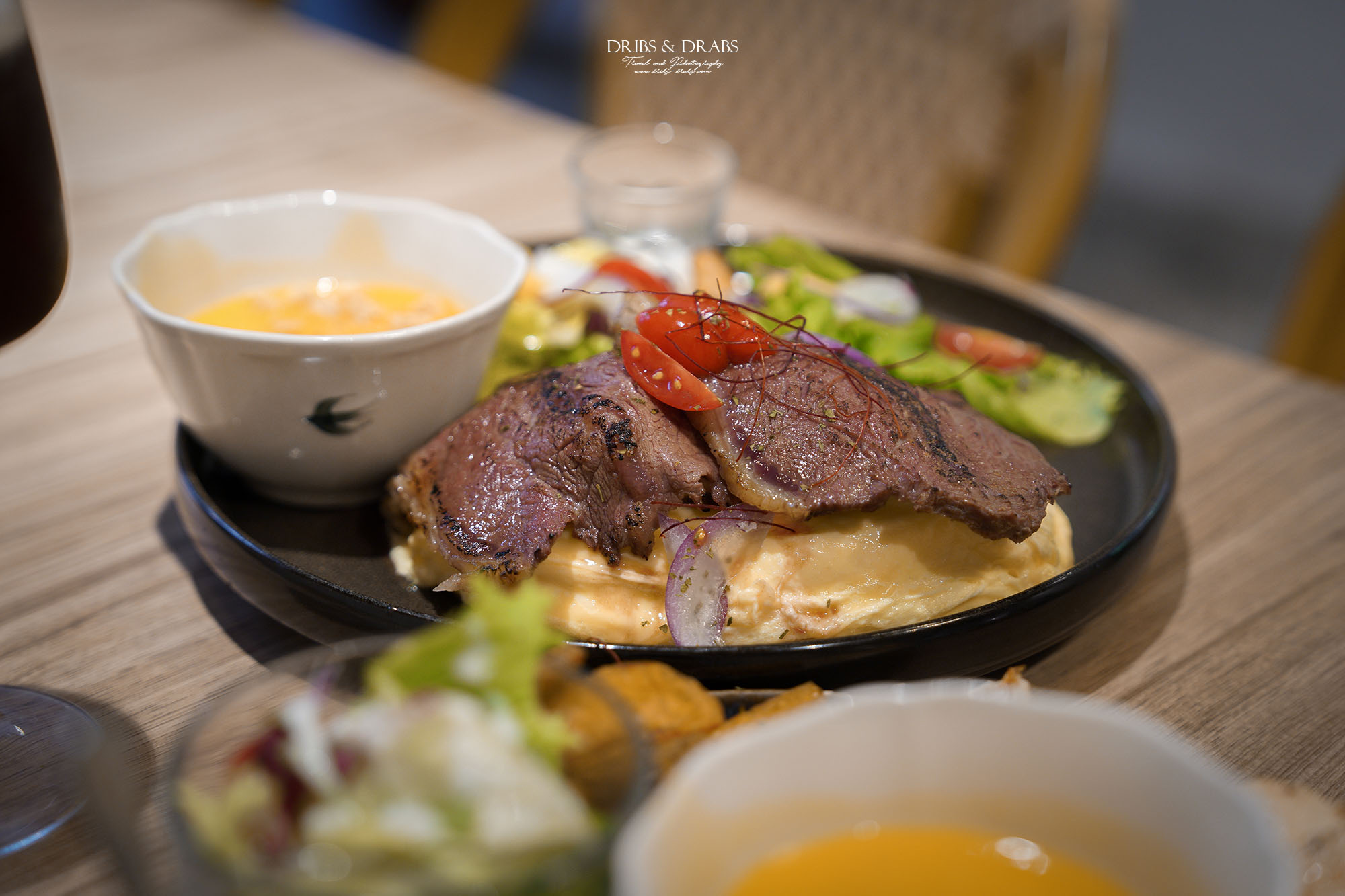 羅東美食奧莉薇雅早午餐 Bistro Olivia｜藏在巷弄裡的老宅餐廳，羅東火車站、羅東林場美食推薦，寵物友善有寵物餐