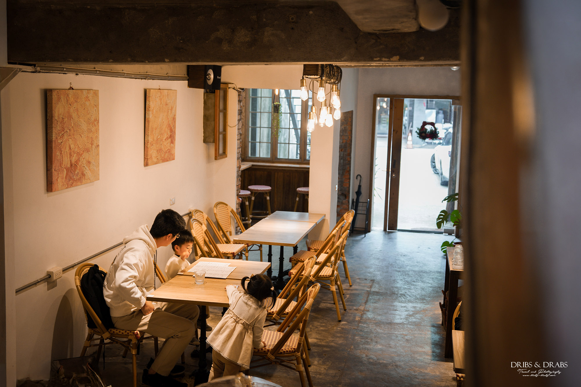 羅東美食奧莉薇雅早午餐 Bistro Olivia｜藏在巷弄裡的老宅餐廳，羅東火車站、羅東林場美食推薦，寵物友善有寵物餐