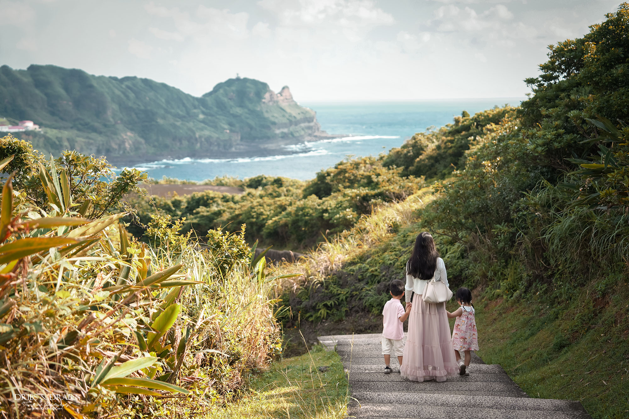 新北貢寮龍洞灣岬步道|東北角絕美海景步道,輕鬆好走的親子看海秘境 - 第37張圖 新北貢寮龍洞灣岬步道|東北角絕美海景步道,輕鬆好走的親子看海秘境