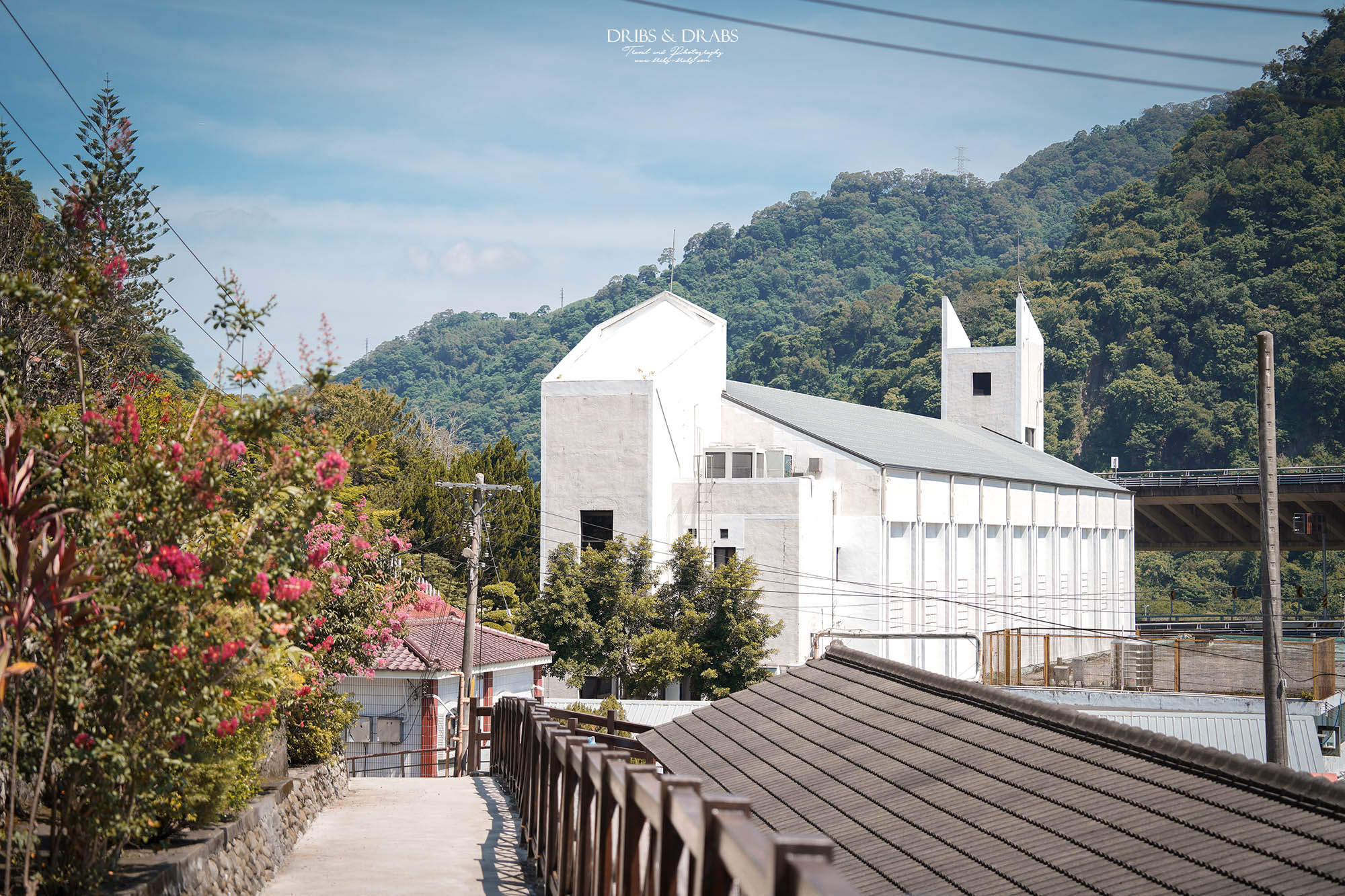 苗栗公館微光之丘咖啡廳｜新開幕日式老屋書店咖啡館，走進百年出磺坑山城秘境